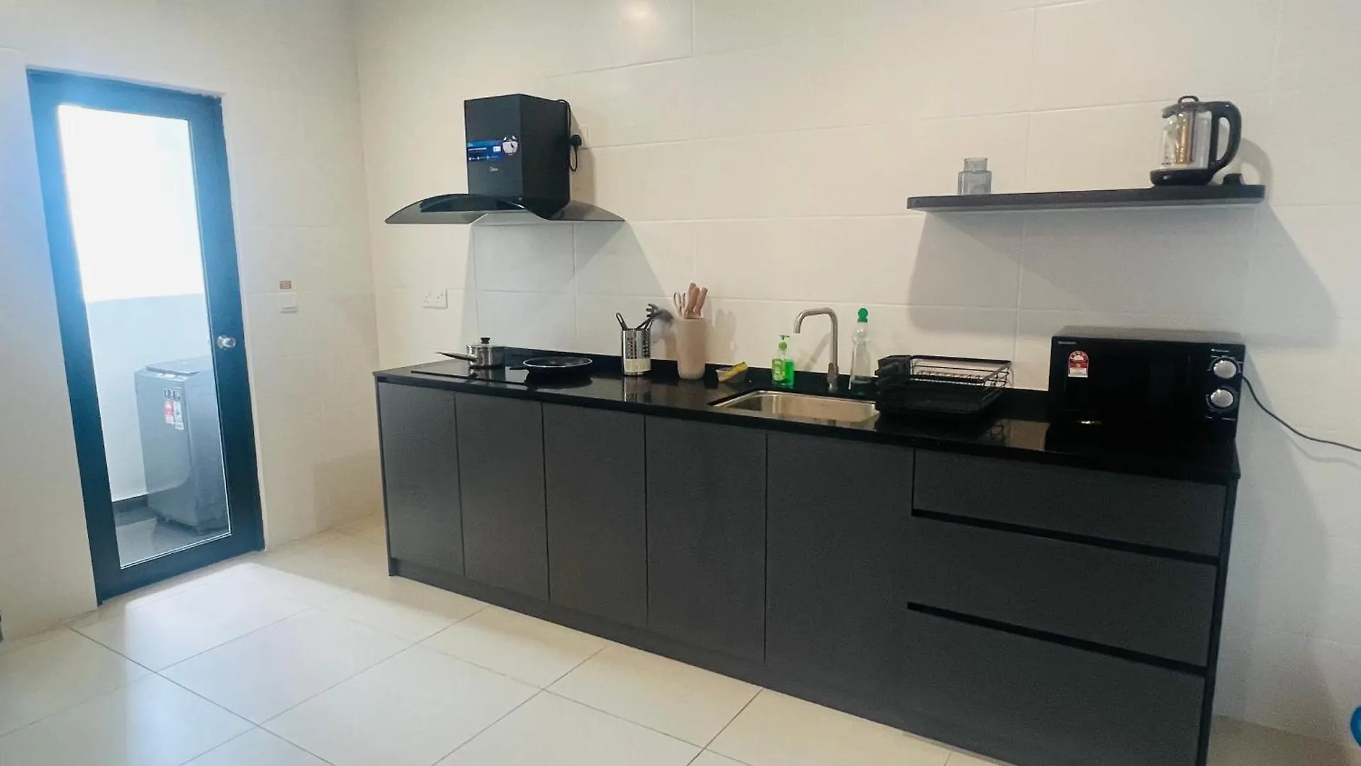 Rosewood Suites At Reizz Residence Kuala Lumpur