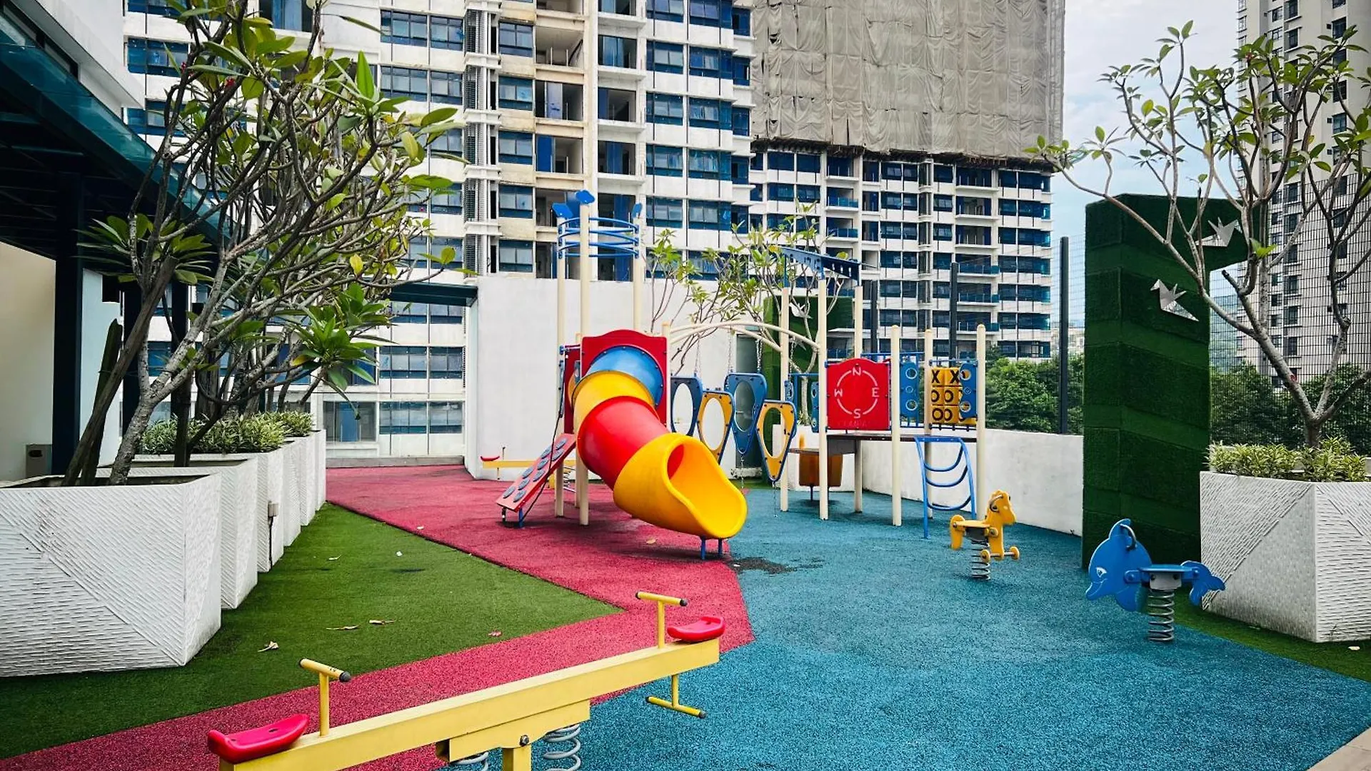 Rosewood Suites At Reizz Residence Kuala Lumpur Apartment